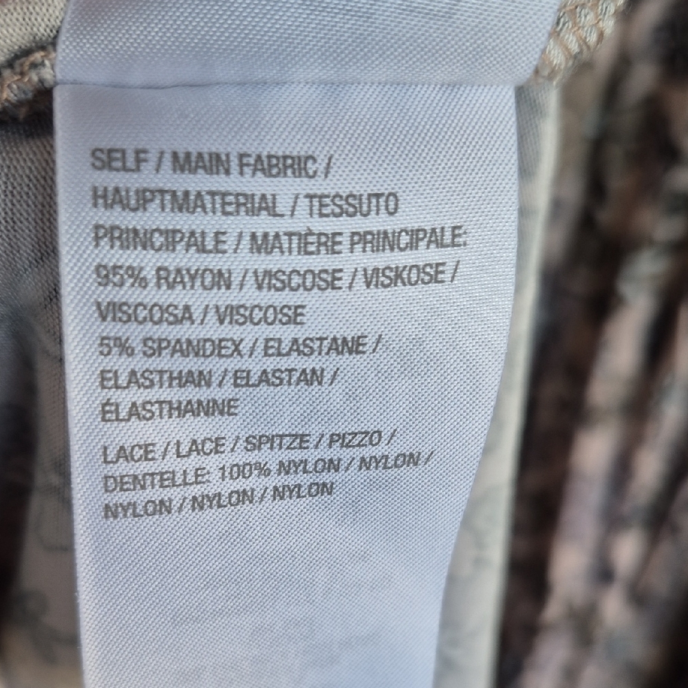 LOGO by Lori Goldstein Floral Lace Trim Blouse Pink and Gray - Picture 5 of 7